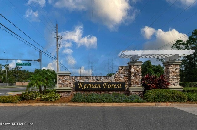 Building Photo - 12301 Kernan Forest Blvd