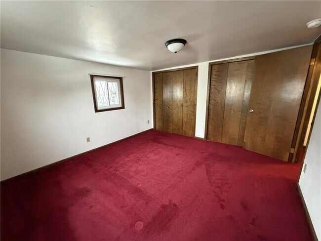 Building Photo - 820 Jacoby Rd