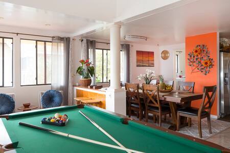 Dining room and living. - 999 Kaahue St