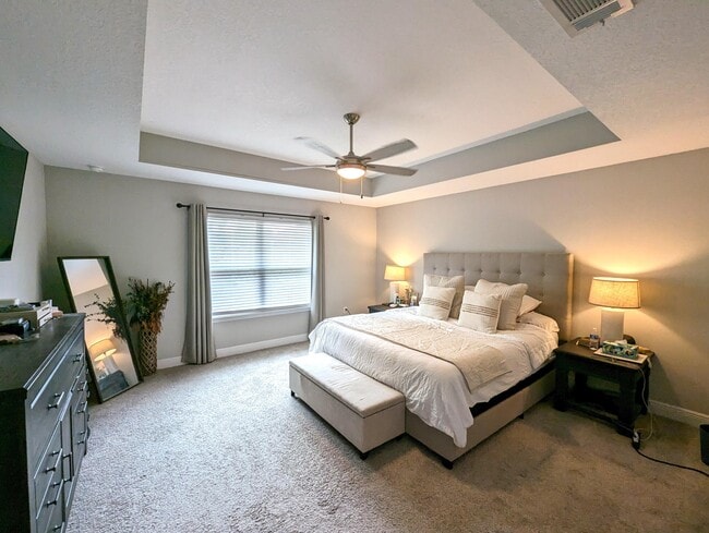 Building Photo - 1609 Ponderosa Dr
