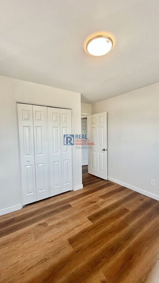 Building Photo - 4543 S Lowell Blvd