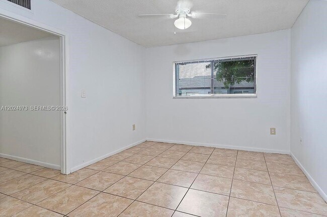 Building Photo - 7403 SW 152nd Ave