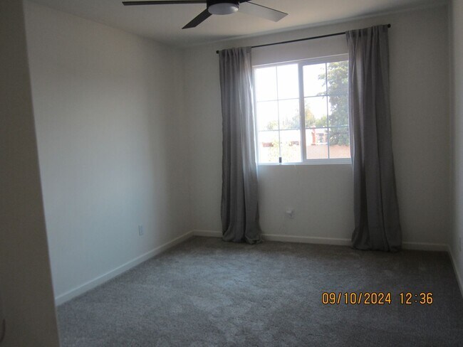 Building Photo - Luxury Townhome in Moreno Valley