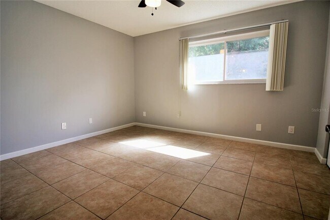 Building Photo - 2520 Lancien Ct
