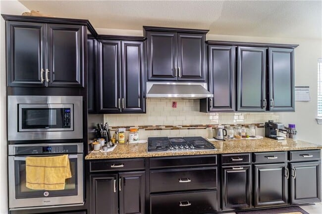 Building Photo - 4408 Tanglewood Estates Dr