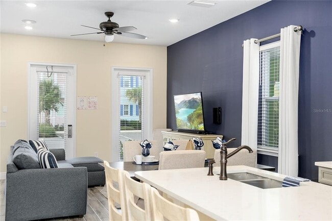 Building Photo - 8040 Lost Shaker Ln