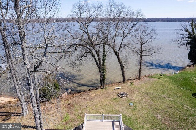 Building Photo - 26 Park Ln