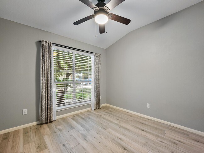 Building Photo - 21639 Falvel Lake Dr