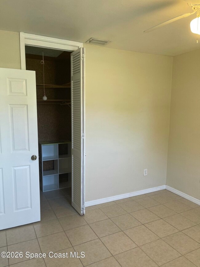 Building Photo - 405 W Rutgers St