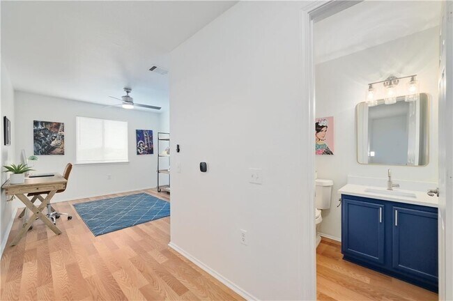 Building Photo - 12329 Sky Harbor Dr