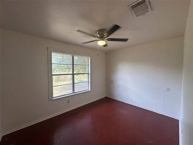 Building Photo - 209 Schirra Pl