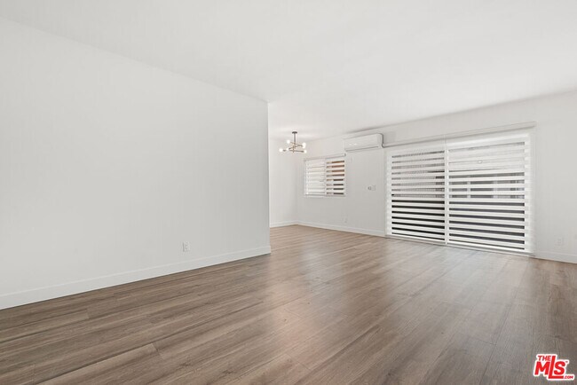 Building Photo - 3707 S Canfield Ave