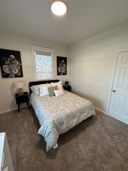 Building Photo - 421 S Prospect St