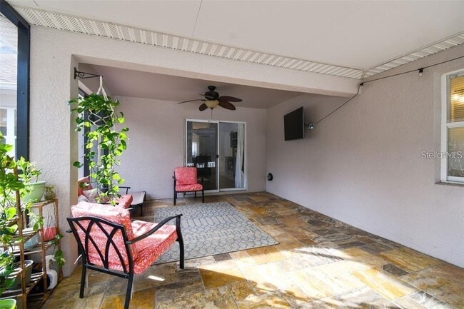 Building Photo - 199 Pine St