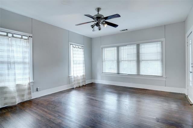 Building Photo - 916 W Hickory St
