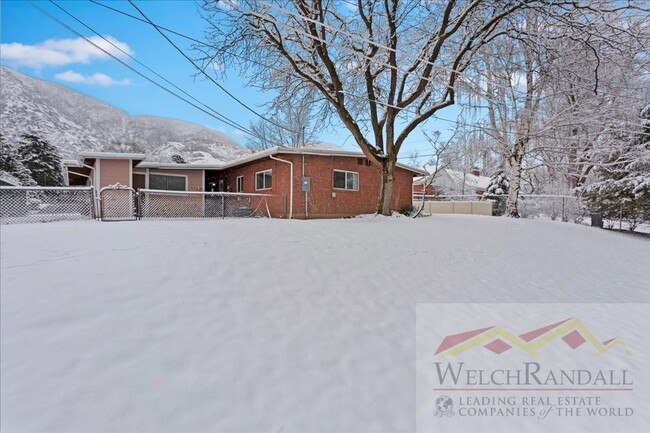 Building Photo - Recently Remodeled 3 bed 2 Bath Home in Ogden