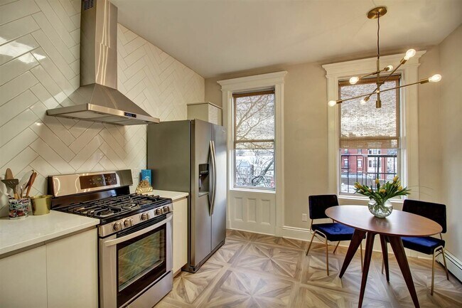 Building Photo - 97 Clifton Terrace