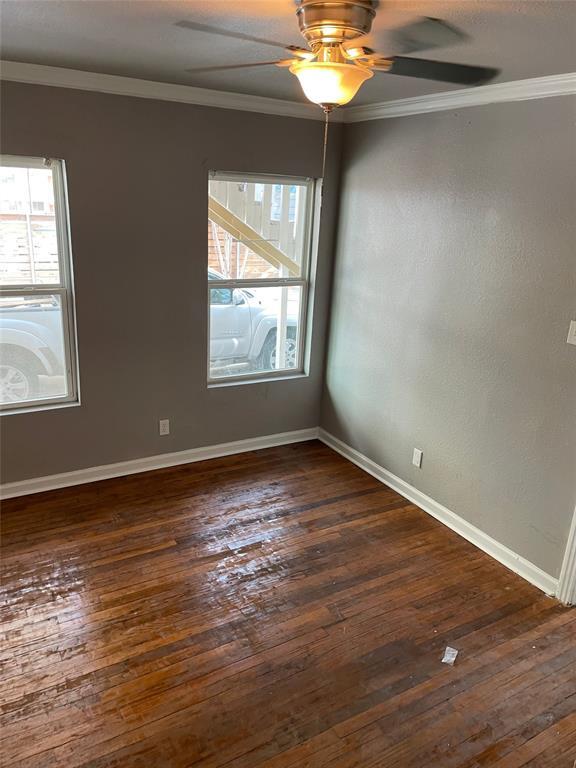 Building Photo - 204 E 30th St