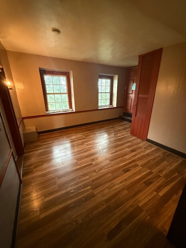Building Photo - 803 NJ-57