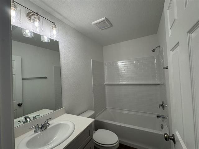 Building Photo - 16113 Isles Dr