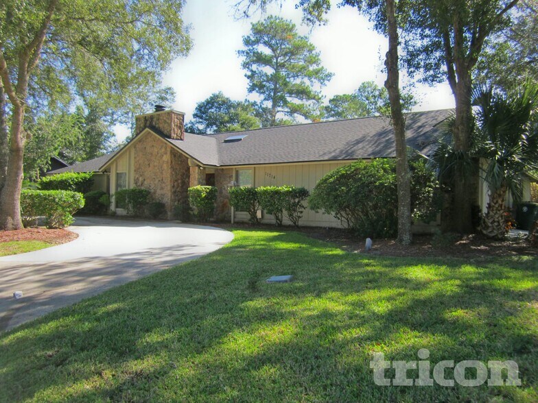 Building Photo - 11714 Edgemere Dr