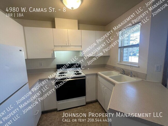 Building Photo - 4980 W Camas St
