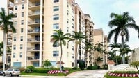 Building Photo - 1801 N Flagler Dr