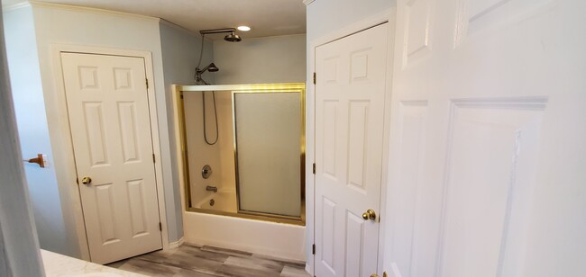 Rain shower in master bath. - 4960 W Tarkio St