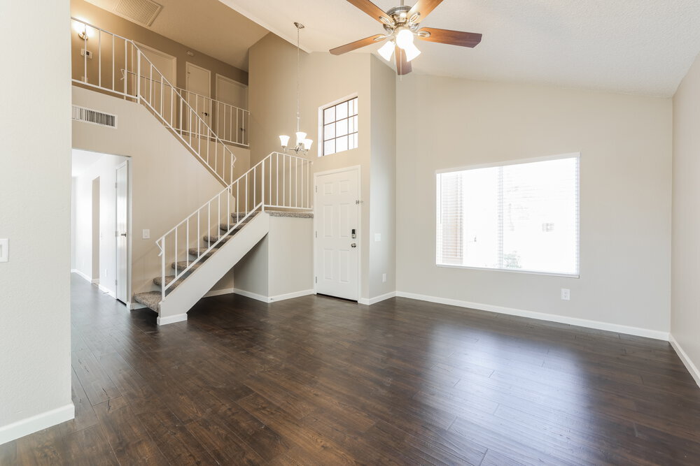 Building Photo - 2811 W Calle Del Tigre