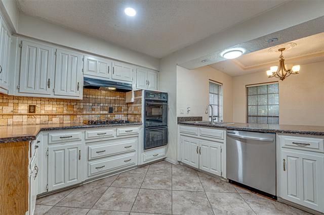 Building Photo - 917 Meadowgate Dr