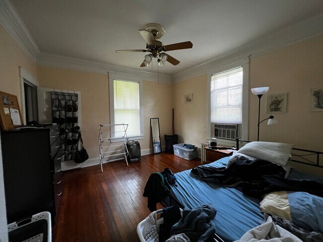 Building Photo - Greer Rental
