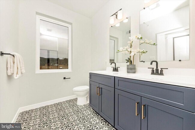 Building Photo - 714 Iron Frg Rd