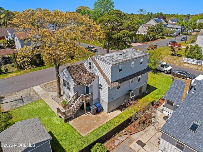 Building Photo - 19 Ardmore Dr