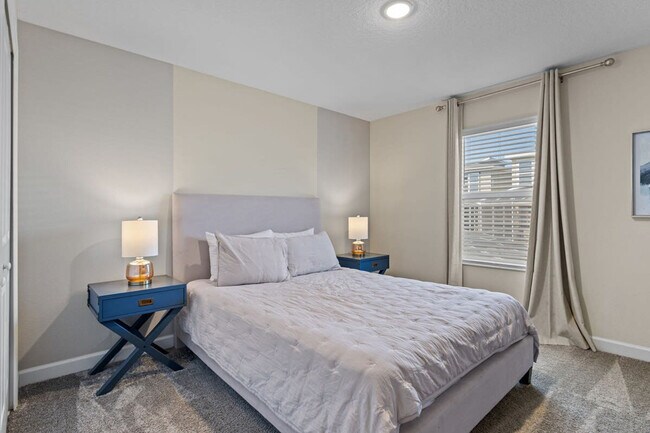 Building Photo - 1216 Challenge Dr