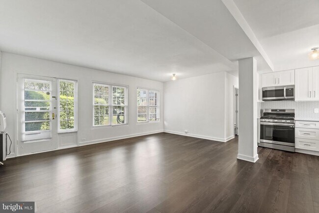 Building Photo - 3311 Coryell Ln