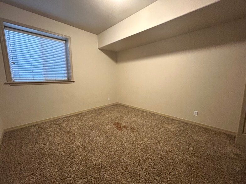 Building Photo - 10485 N Bridle Way