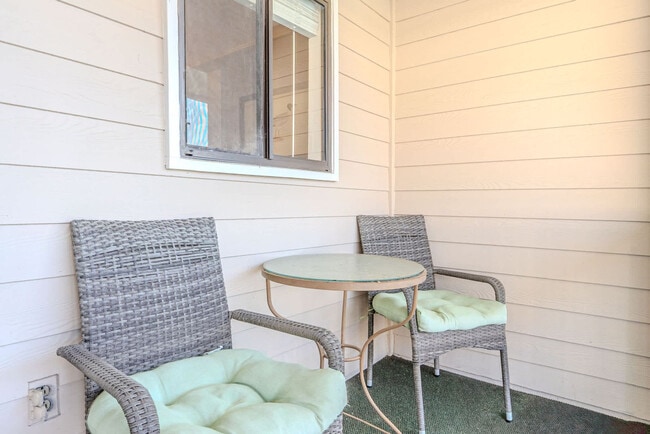 Building Photo - 662 William Hilton Pkwy