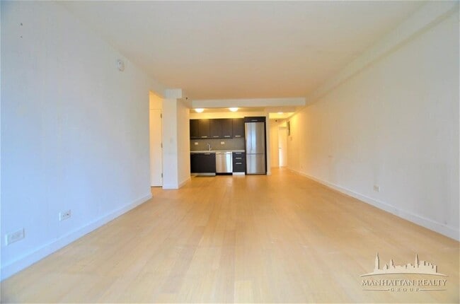 Building Photo - 248 3rd Ave