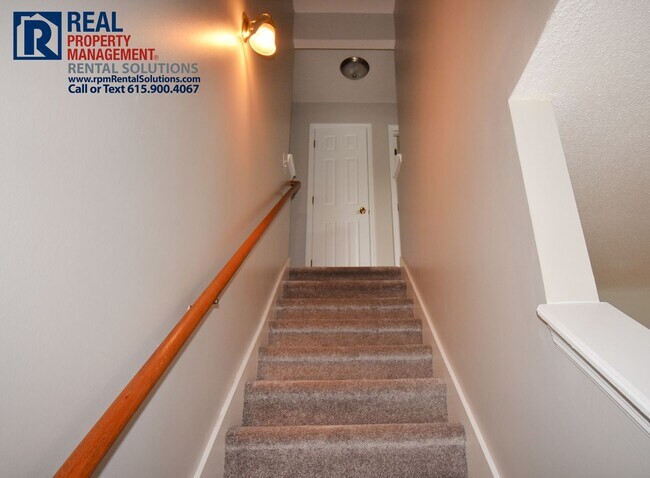 Building Photo - Large 4BR plus Bonus on Indian Park Drive! Available now!