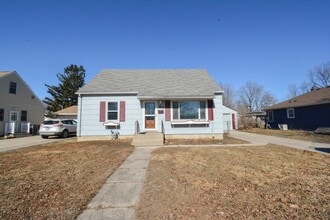 Building Photo - Beautiful 3 Bedroom with ALL the Updates!