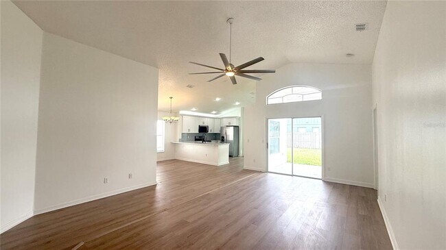 Building Photo - 13427 Heron Cove Dr