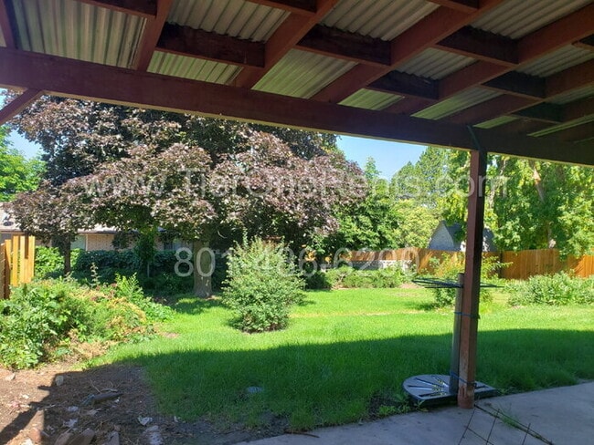 Building Photo - This property offers a NO DEPOSIT option a...