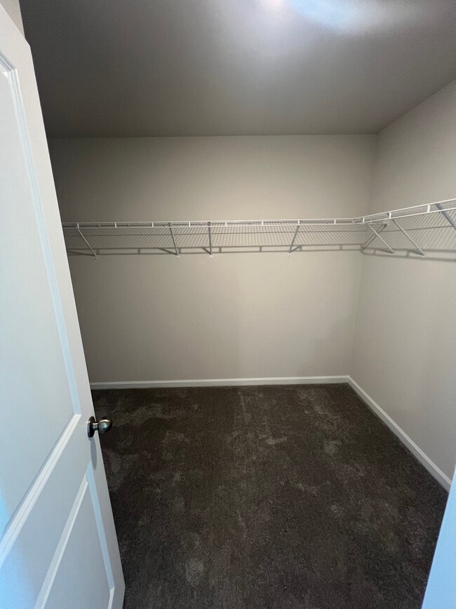 Master Closet - 107 Broadtree Cir