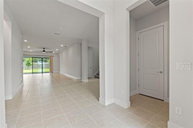 Building Photo - 8353 Ivy Stark Blvd