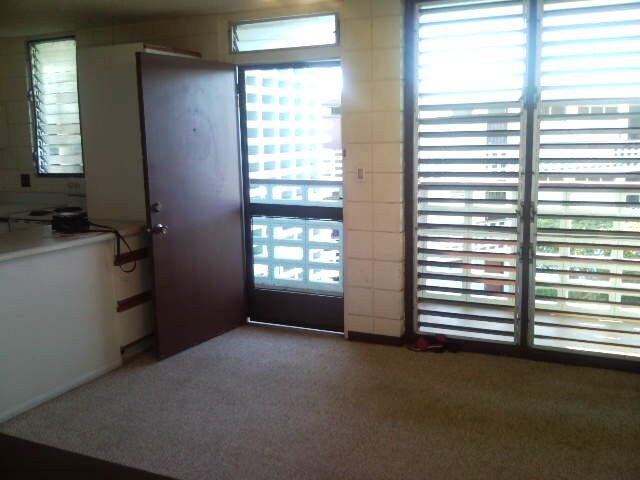 Building Photo - 1506 Kaumualii St