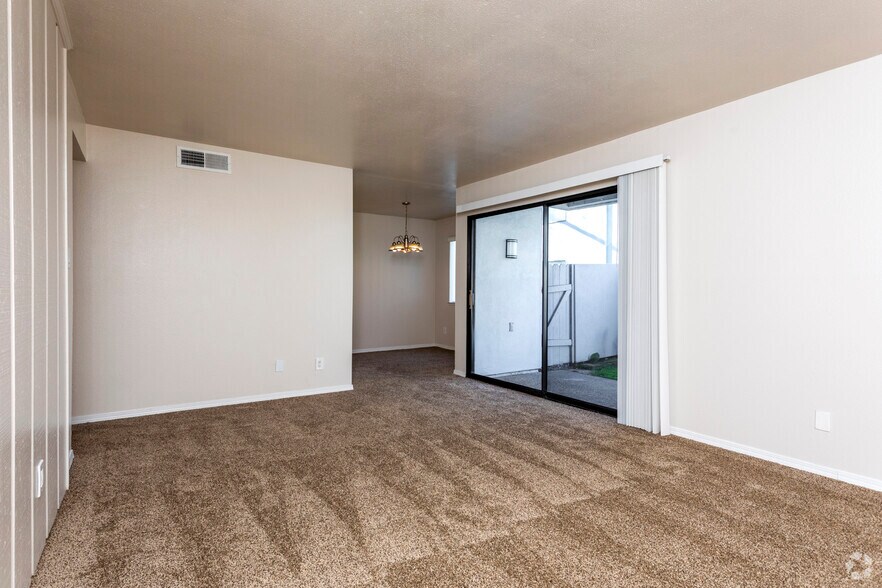 Park Brighton 1229 Brighton Ave Modesto CA 95355 Apartment Finder