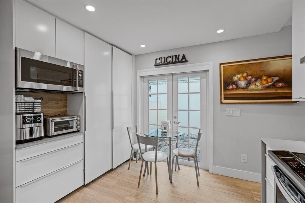 Building Photo - 9937 NW 47th Ter