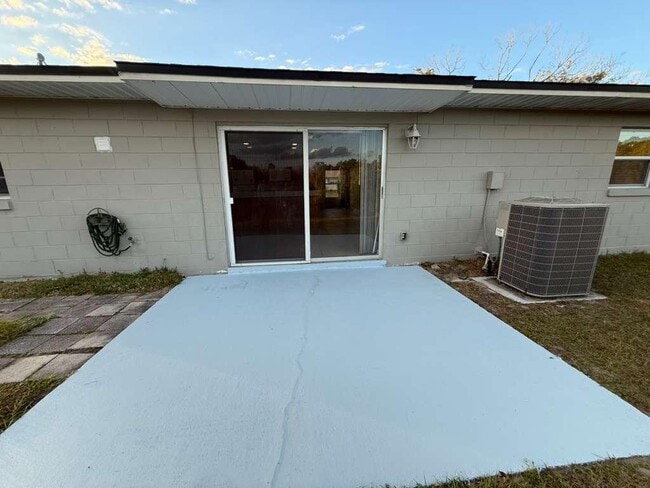 Building Photo - 61 Bougainvillea Dr