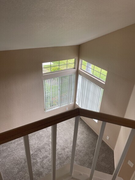 Building Photo - 2104 Madiera Dr