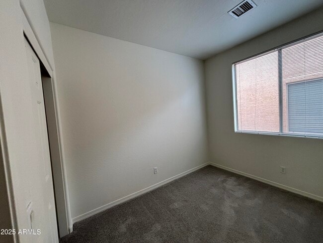 Building Photo - 1707 Arroyo Seco